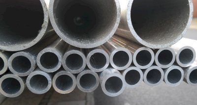 Aluminiumsrør